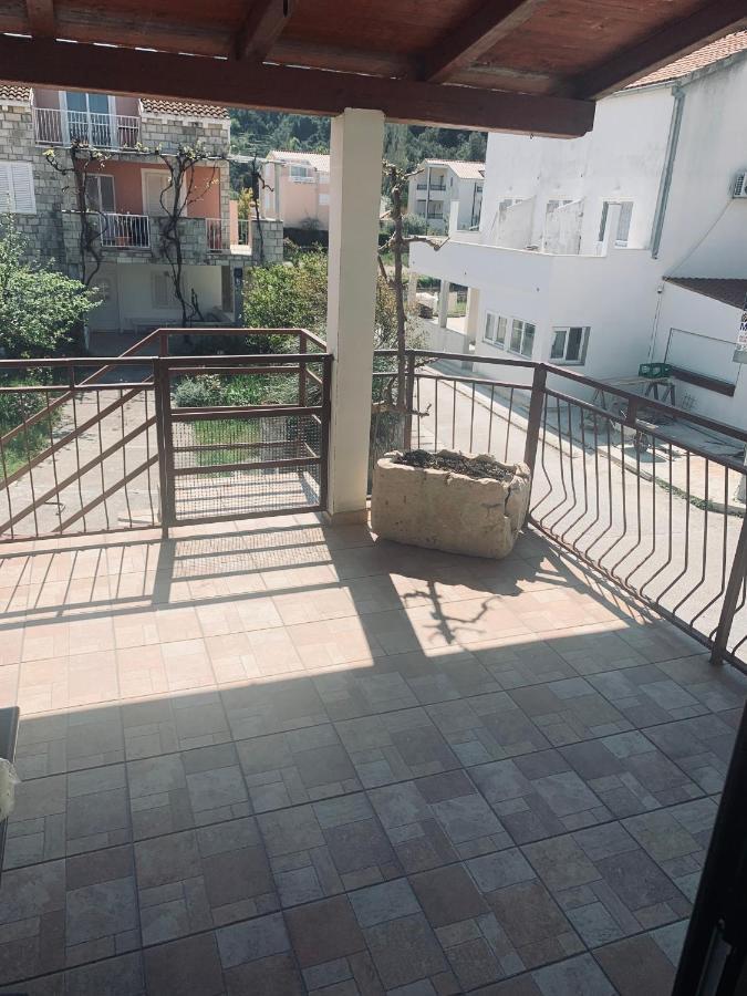 Jerkovic Apartment Жуляна Екстер'єр фото